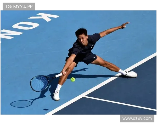 新赛季网球巡回赛开幕名将回归新星崛起引发全球关注赛场竞争更加激烈