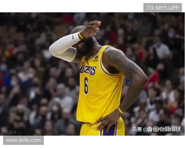 詹姆斯复出领衔湖人冲击季后赛 勇士伤病困扰能否突破困境